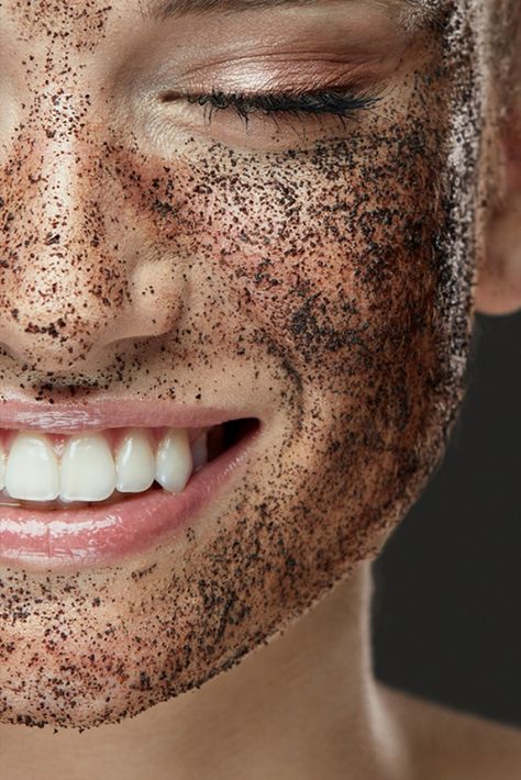 ماسک قهوه برای پف زیر چشم