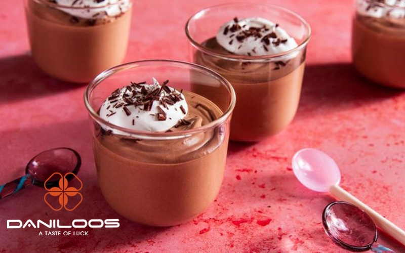 طرز تهیه موس قهوه و ماست یونانی طرز تهیه موس قهوه و ماست یونانی