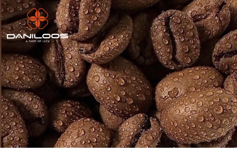 آیا خوردن قهوه تاریخ مصرف گذشته مشکلی ایجاد میکند؟ آیا خوردن قهوه تاریخ مصرف گذشته مشکلی ایجاد میکند؟