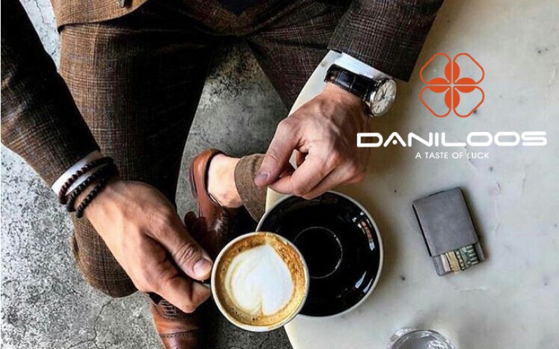 فواید نوشیدن قهوه برای مردان: تأثیرات بر انرژی، عملکرد ورزشی فواید نوشیدن قهوه برای مردان: تأثیرات بر انرژی، عملکرد ورزشی